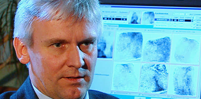 02:20: Medical Detectives - Geheimnisse der Gerichtsmedizin | VOX | 12/4 2025