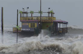 Violent Earth, Season 1: Hurricane