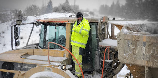 11:15: Gold Rush: Dave Turin's Lost Mine (S2 E7) (S2) | Discovery Channel | 3/31 2026