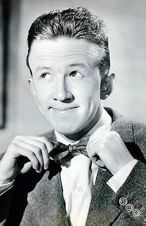 Charles Smith as 