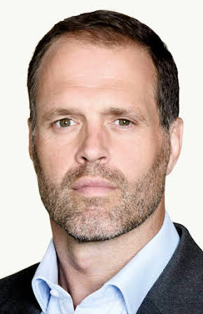 Martin Bayfield as 