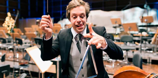 07:40: Checker Reportagen | Das Erste | 12/6 2025