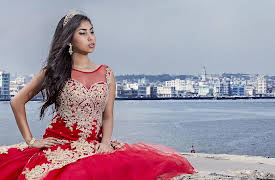 15: A Quinceanera Story: Season 1: 15: A Quinceanera Story: Rosi