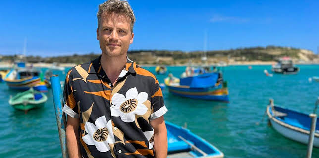 5:00 PM: A Place in the Sun | 4 Seven | 11/7 2025