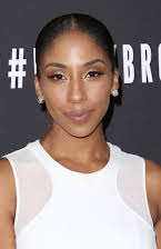 Yvonne Senat Jones som 