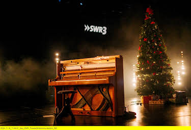11:05: SWR3 Weihnachtskonzert 2024 - Nico Santos | 3SAT | 12/24 2025