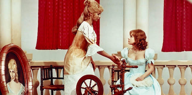 13:40: Dornröschen | MDR Fernsehen | 1/1 2026