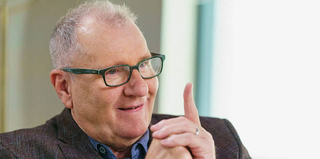 3:55 AM: Modern Family | E4 | 11/8 2025