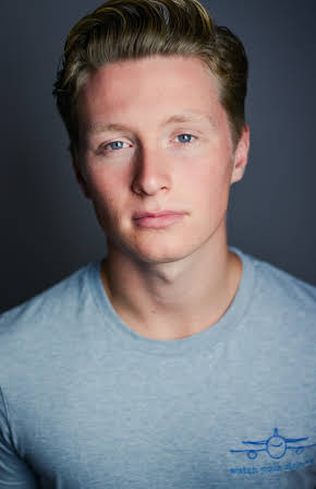 Jelle Florizoone as 