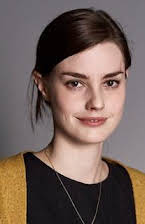 Laurie Nunn som creator