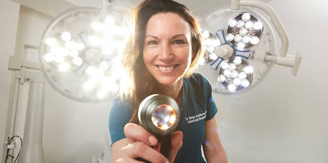 02:45: The Bad Skin Clinic (S7 E9) (S7) | TLC | 11/2 2025