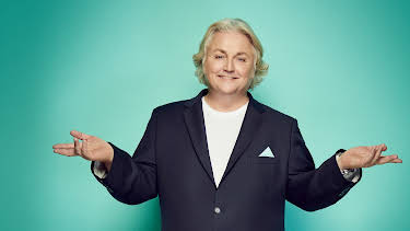 6:00 PM: Say Yes to the Dress UK (S4 E18) (S4) | TLC | 12/26 2025