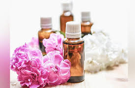 Essential Oils Online Course: Aromatherapy Uses & Benefits: Living Healthy: Tea Tree Essential Oil for Skin Care and Much More