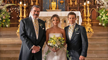 11:00 PM: Blue Bloods (S9 E22) (S9) | 5 USA | 2/19 2026