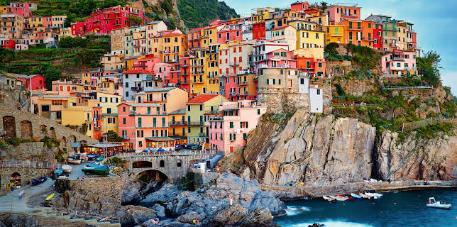 11:15: Traumorte - Cinque Terre | ZDFinfo | 3/9 2026