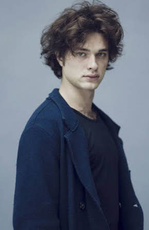 Louka Meliava as 