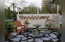 Mom Caves: Farmhouse Chic Backyard