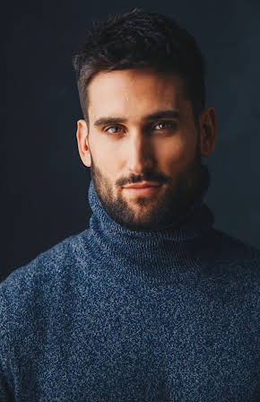 Scott Cavalheiro as 