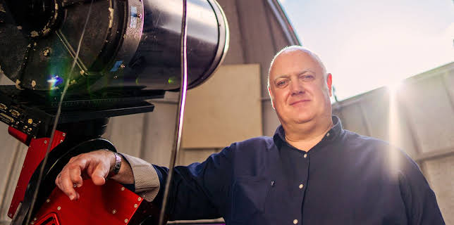 10:00 PM: Wonders of the Sun with Dara O Briain (S1 E2) (S1) | Channel 5 | 3/27 2026