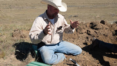 02:36: Dino Hunters (S1 E2) (S1) | Discovery Science | 4/4 2026