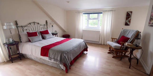 16:05: En plats på landet (S32 E19) (S32) | TV8 | 11/22 2025