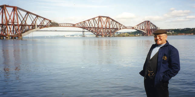 4:00 PM: Fred Dibnah's Magnificent Monuments (S1 E5) (S1) | Yesterday | 11/15 2025