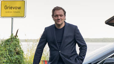 00:10: Für immer Sommer 90 | RBB Fernsehen | 6/26 2026