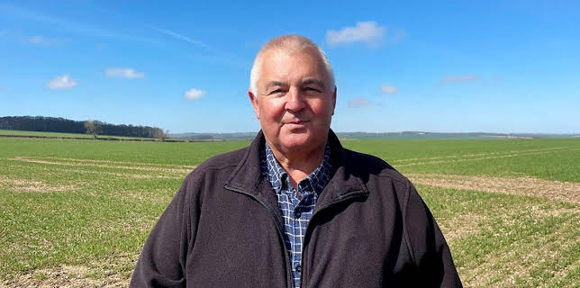 7:30 PM: Farm 999 (S1) | BBC One Northern Ireland | 12/12 2025