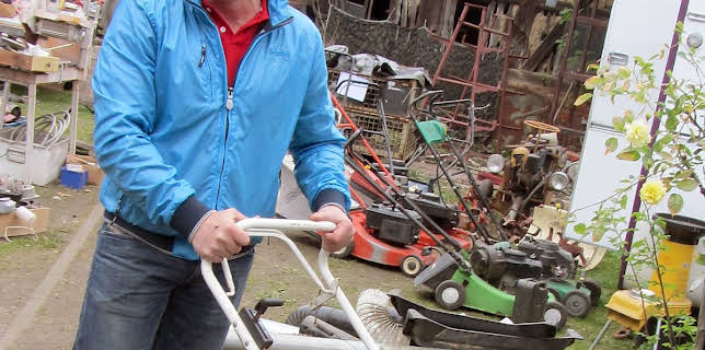 09:00: Der Trödeltrupp - Das Geld liegt im Keller (S10 E2) (S10) | RTL 2 | 3/10 2026