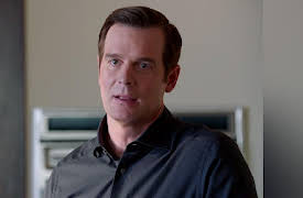 The Catch Season 1: The Ringer