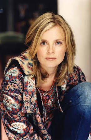 Isabelle Carré as 