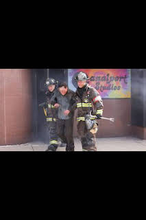 08:02: Chicago Fire (T12): Ep.9 Algo en ella | AXN | 4/6 2026