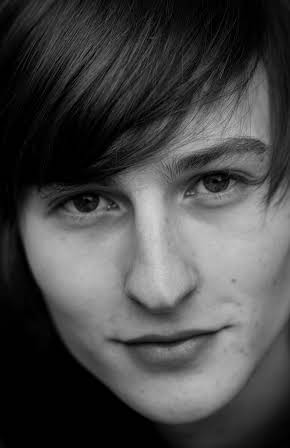 Elliott Tittensor as 
