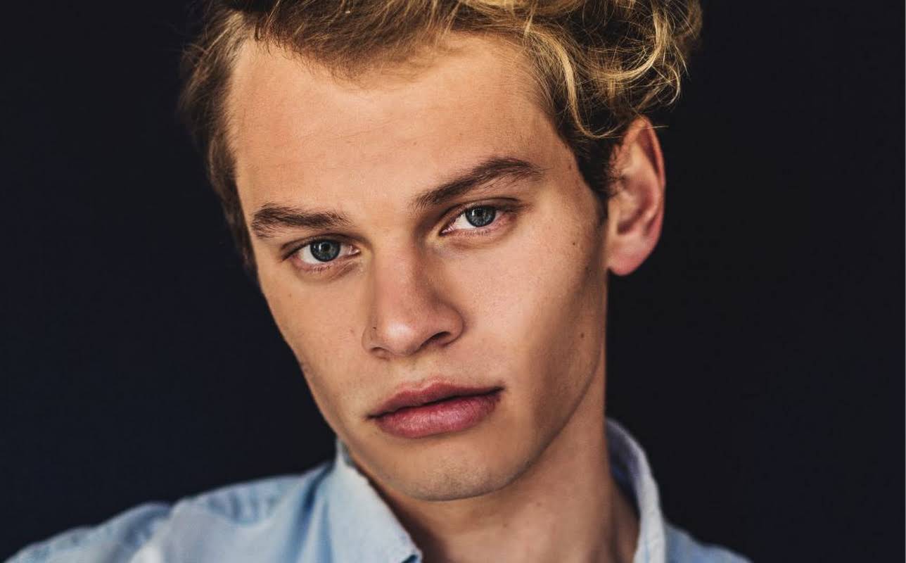 Aidan Scott