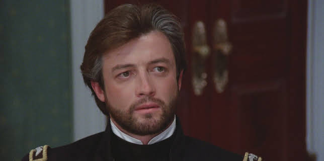 13:40: Nord och syd (S2 E2) (S2) | TV8 | 12/29 2025