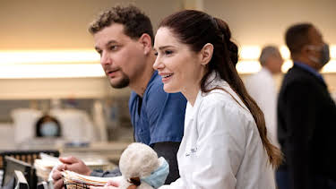 3:00 AM: New Amsterdam (S4 E20) (S4) | 5 Select | 12/23 2025