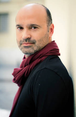 Joaquín Perles as 