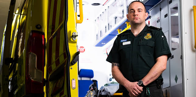 2:20 AM: Inside The Ambulance (S13 E8) (S13) | W | 12/1 2025