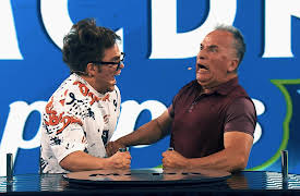 Me Caigo de Risa season-9: Me Caigo de Risa - Caerse de risa está padre