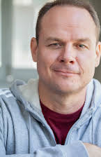 Sky Soleil as Detective Walker