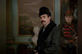 A Gentleman in Moscow: A Gentleman in Moscow: A Master of Circumstance