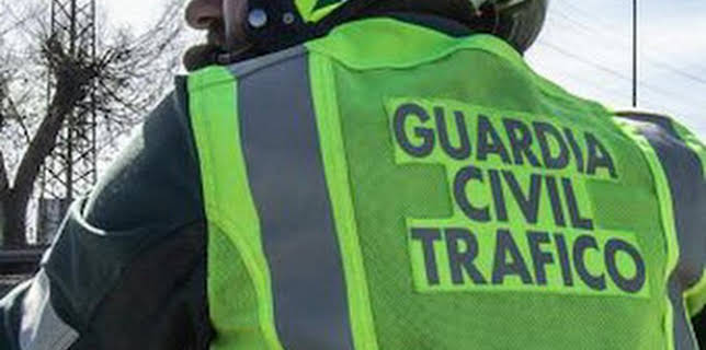 20:35: Control de carreteras: Episodio 7 | Discovery Max | 2/1 2026