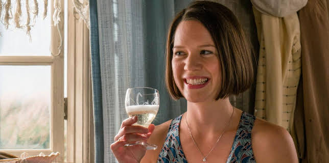 16:15: Seaside Hotel (S04/E07) | One | 2/1 2026