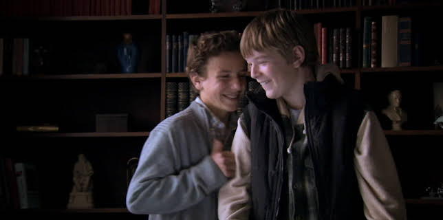 19:00: Pakten | NRK Super | 12/3 2025