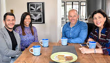 Kirstie and Phil's Love It or...