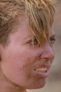 02:36: Aventura en pelotas XL: Mantén a tus "eneamigos" cerca | Discovery | 4/11 2026