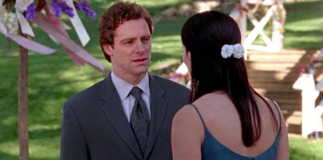 12:55: Gilmore Girls | Sixx | 12/9 2025