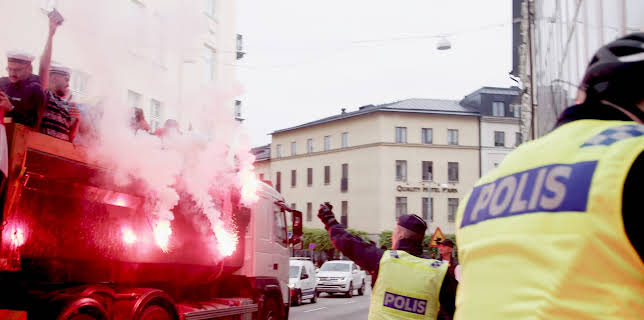 00:05: Södertäljepolisen (S3 E2) (S3) | Kanal 9 | 11/7 2025