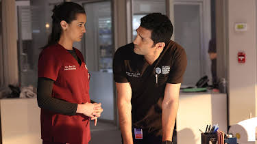 03:35: Chicago Med (S9 E8) (S9) | Viasat Series | 5/6 2026