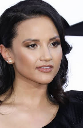 Amanda Grace Benitez as 